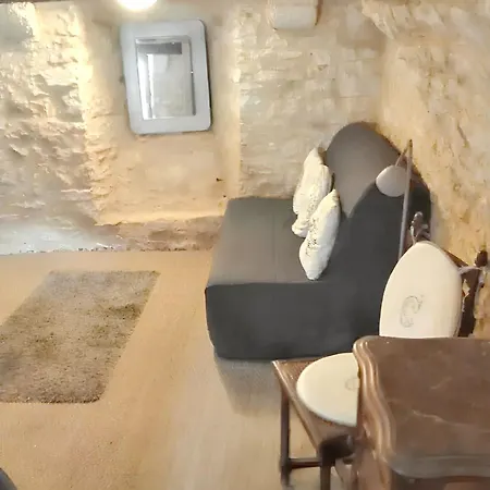 Сasa de vacaciones Maison Charmante A Avec Piscine Partagee Lavercantière